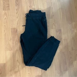 Nike joggers